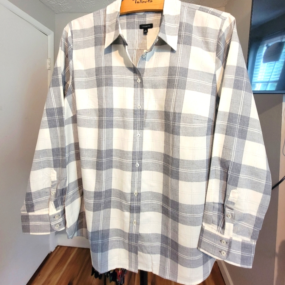 NEW Talbots, plaid Gray with shimmer top